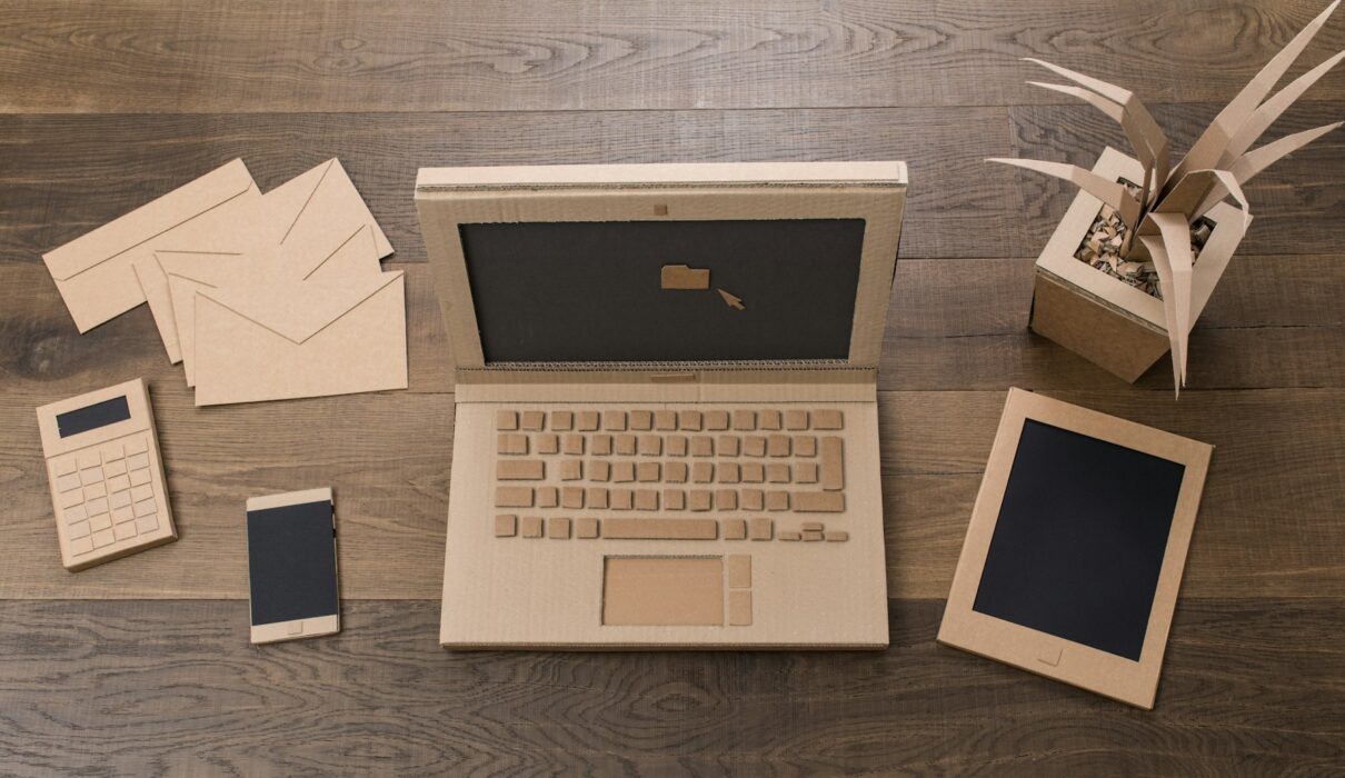 Creative eco friendly cardboard office